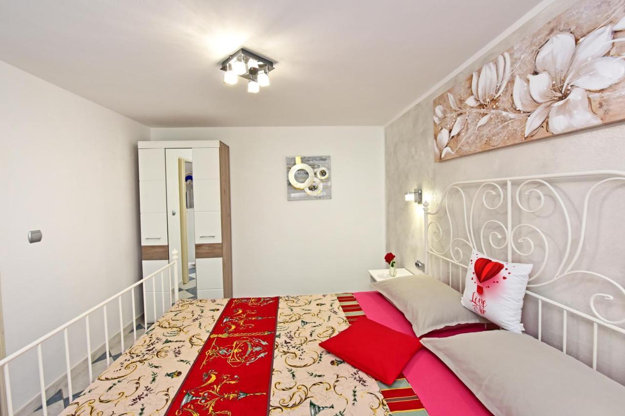 Rimac 663 Apartment *