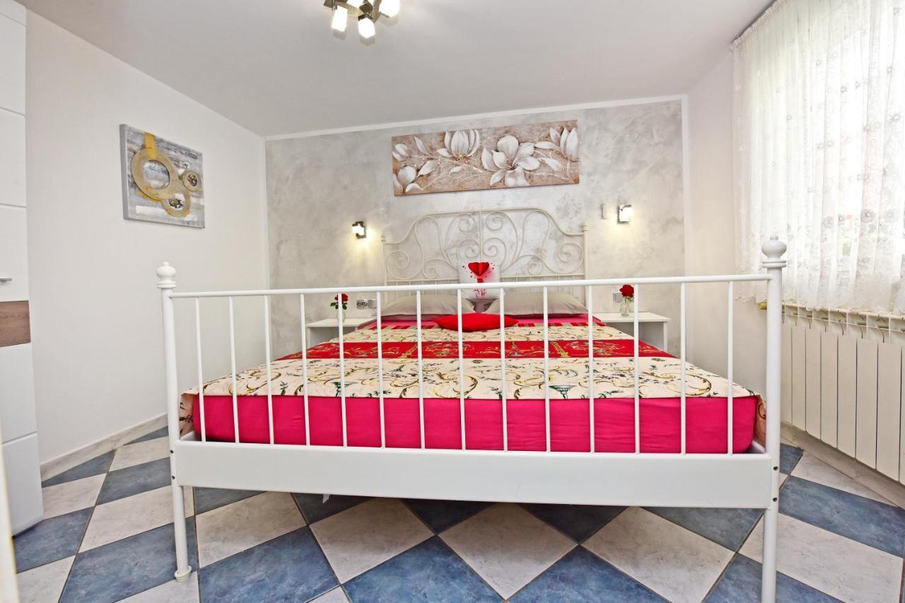 Rimac 663 Apartment *