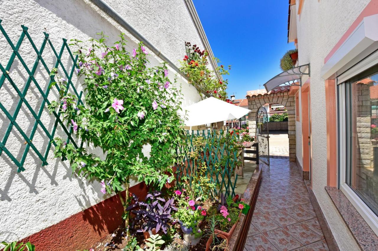 Apartment Rimac 663 Porec